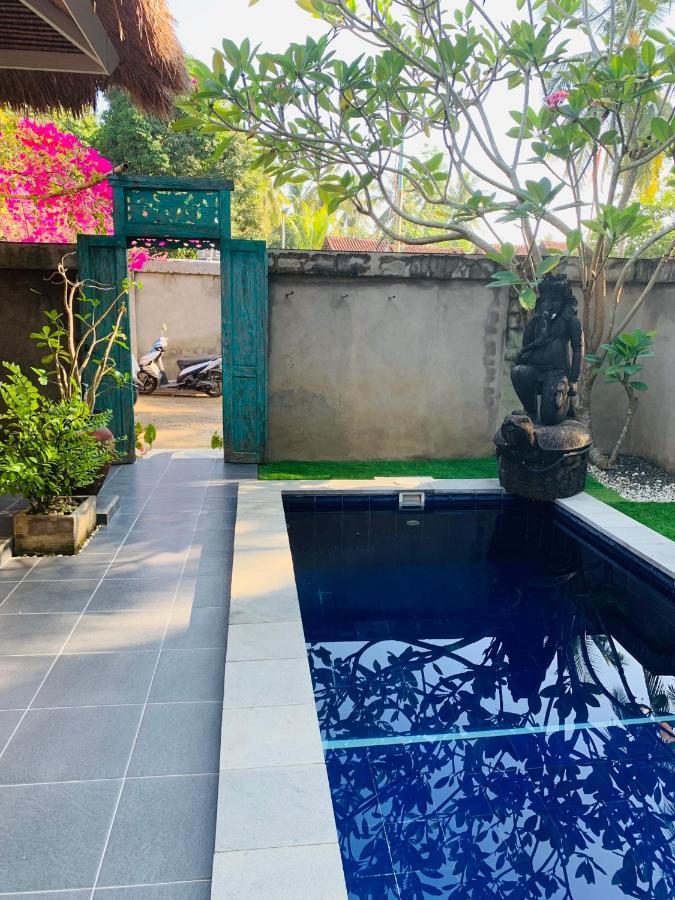 Mewali Villa'S Kuta  外观 照片